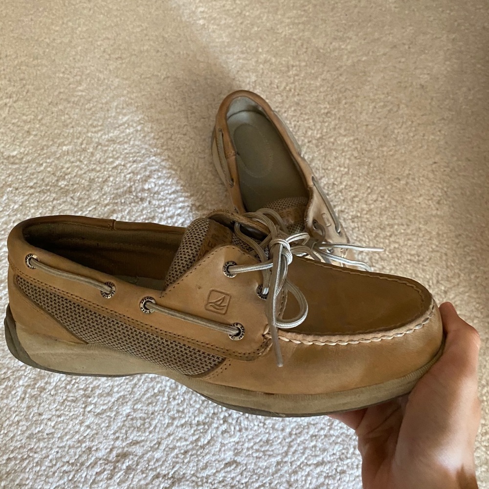 women’s sperry shoes